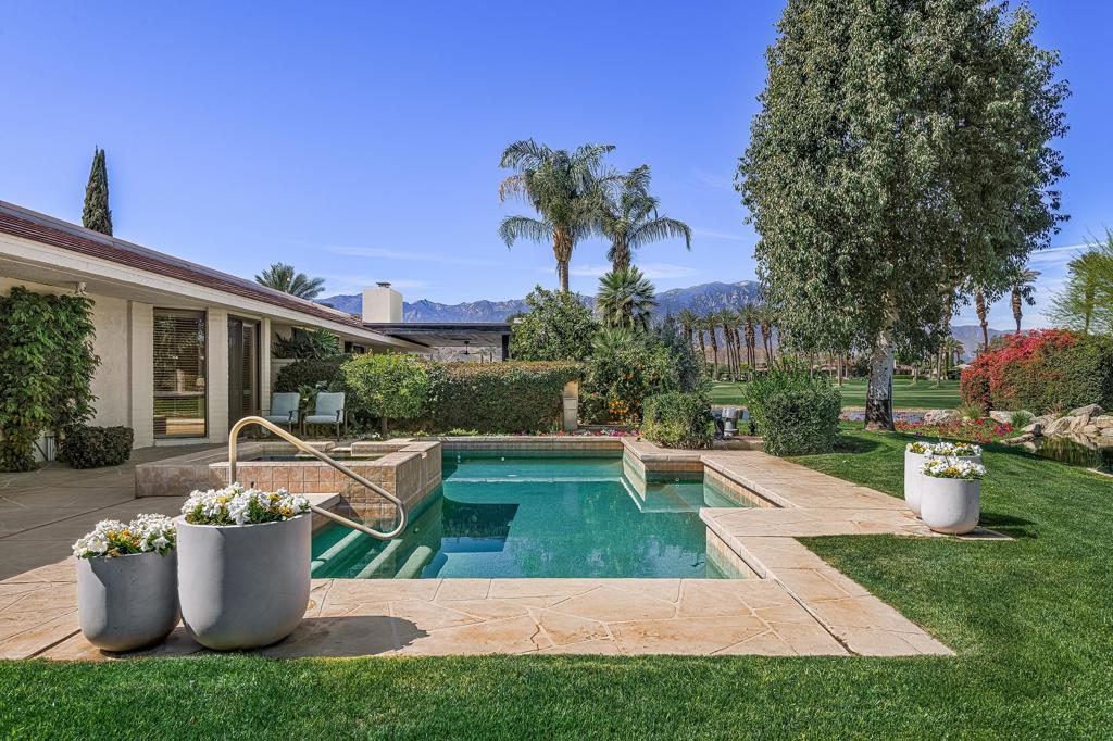5 Windemere Court — photo
