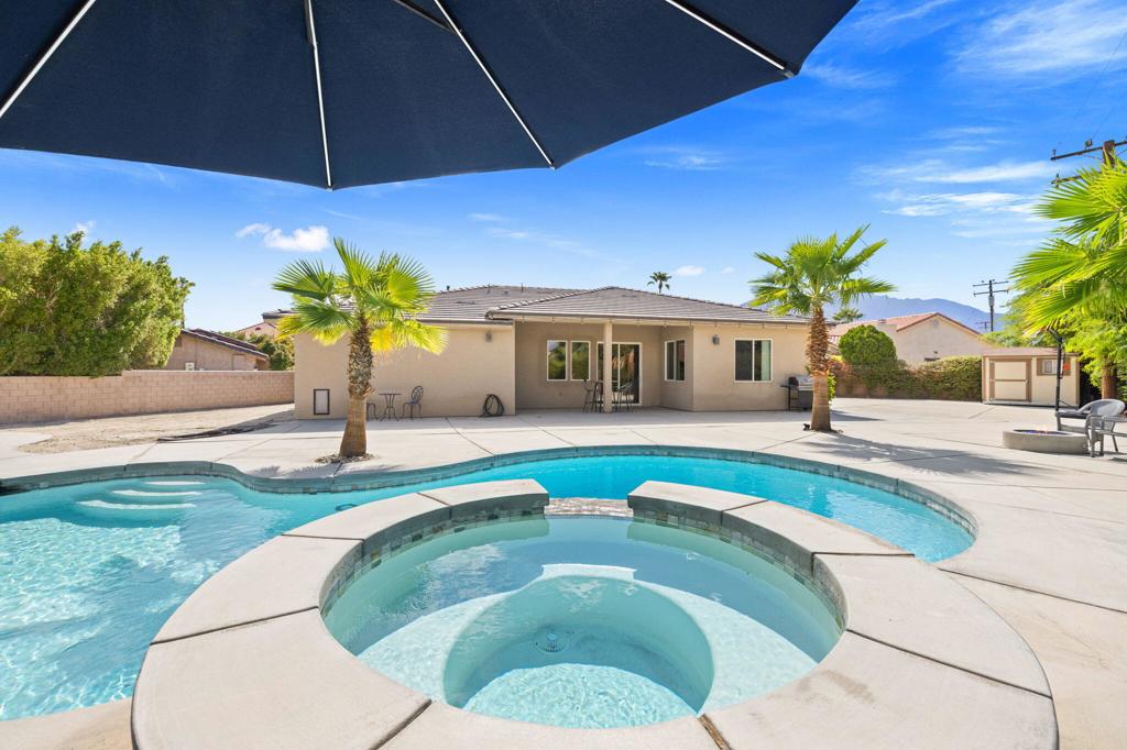 68400 Sandia Court — photo