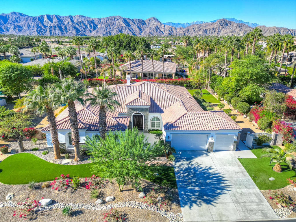 49213 Hohokam River Street — photo