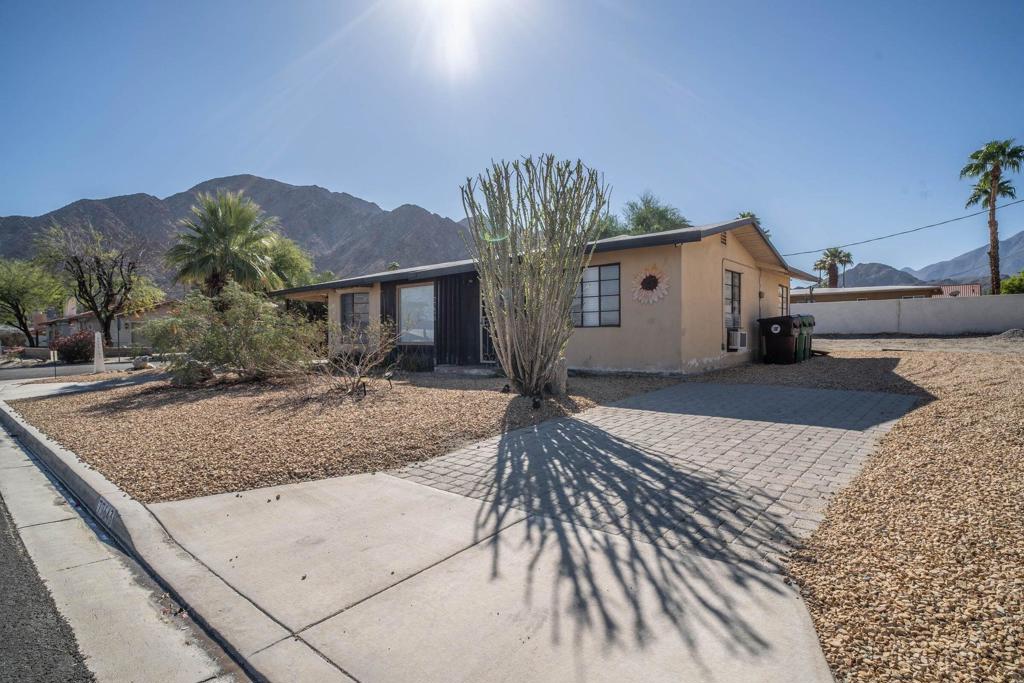 77643 Calle Temecula — photo