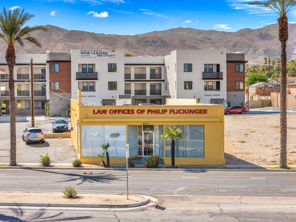 68555 Palm Canyon Drive — photo
