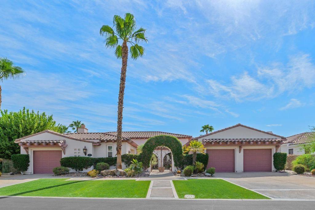 50 Oakmont Drive — photo