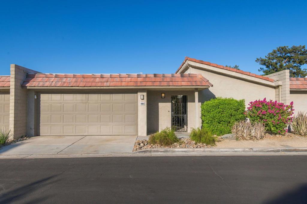 68482 Calle Toledo — photo