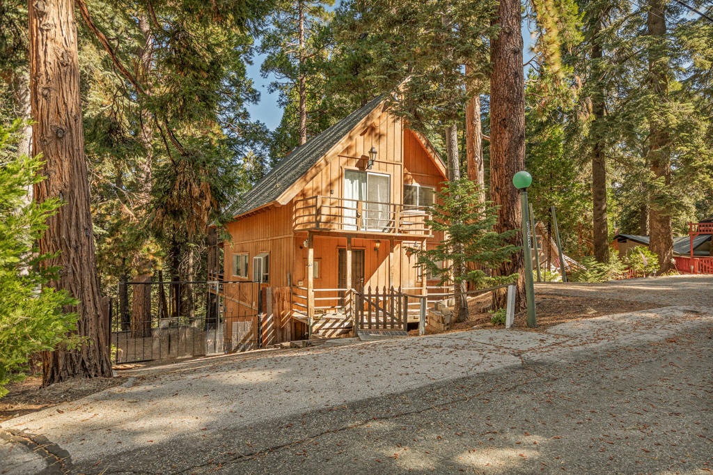 31522 Cedarwood Drive — photo