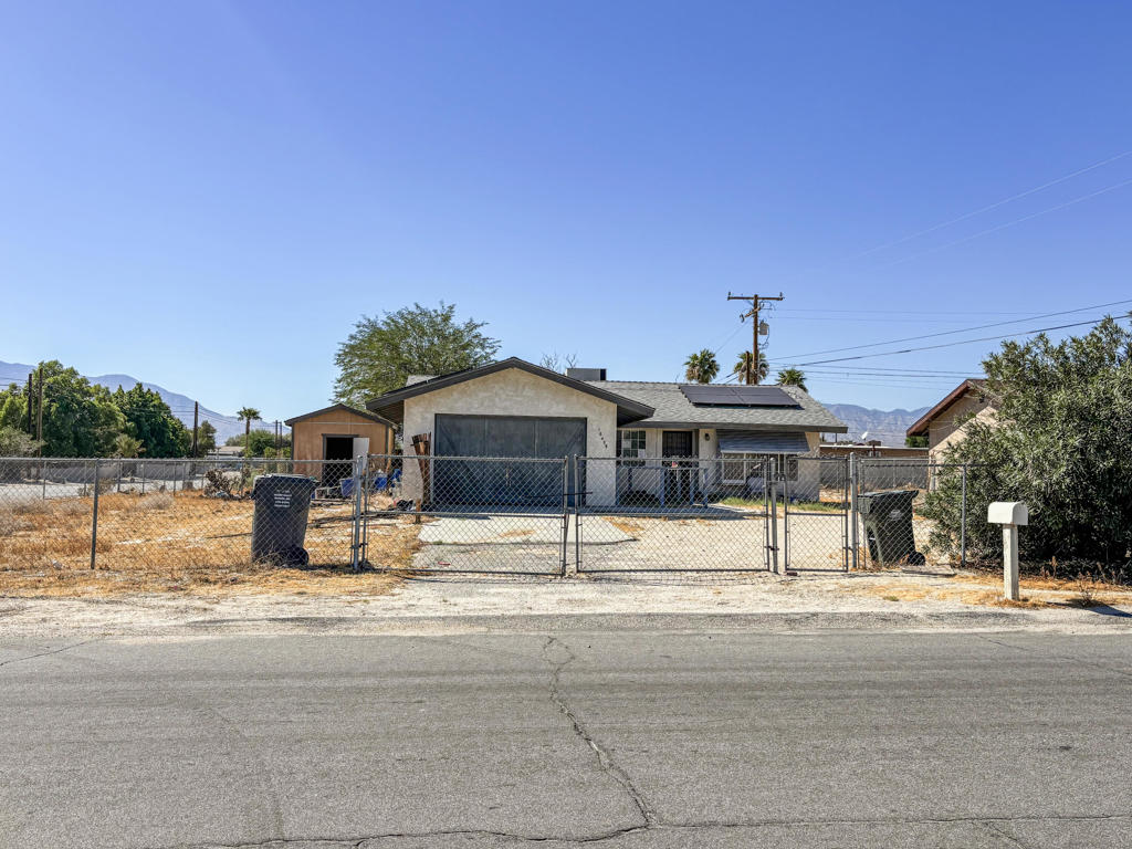 16455 Avenida Descanso — photo