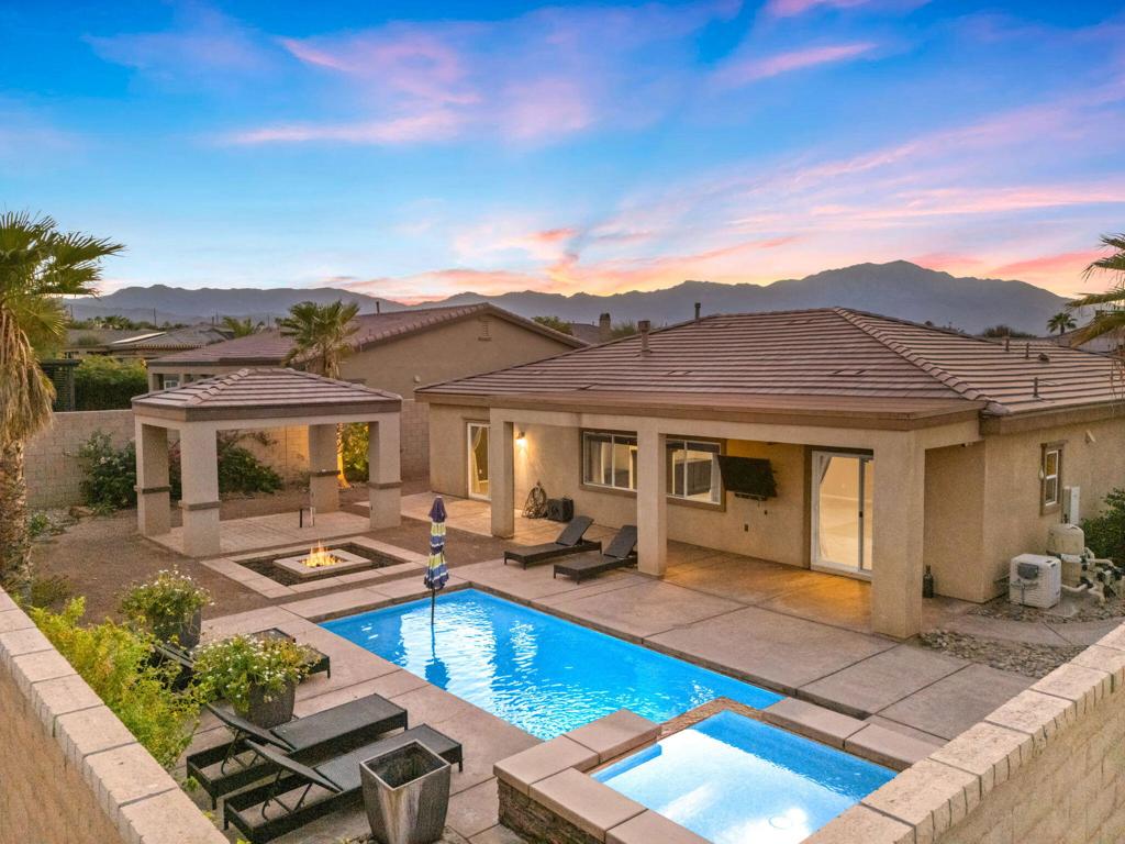 73861 Da Vinci Court — photo