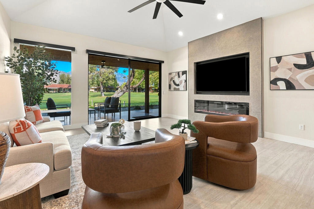 32 La Ronda Drive — photo