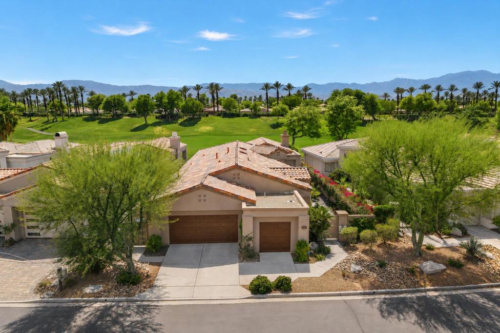 263 Desert Holly Drive — photo