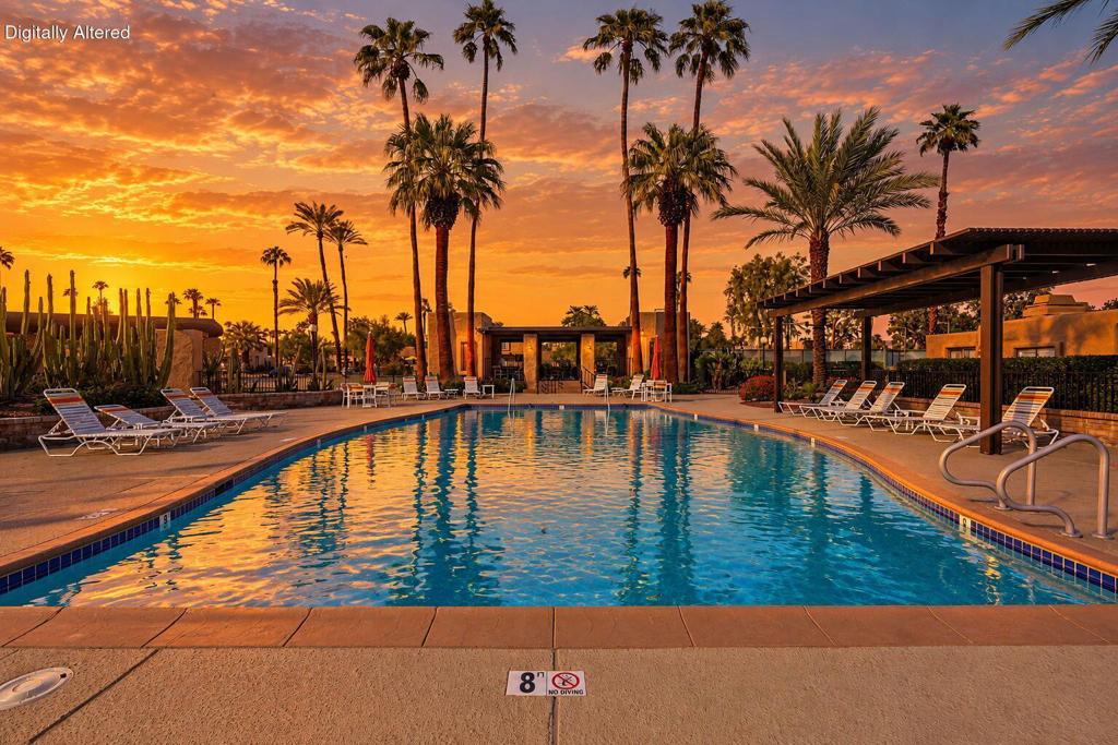 4881 S Winners Circle Unit B — photo