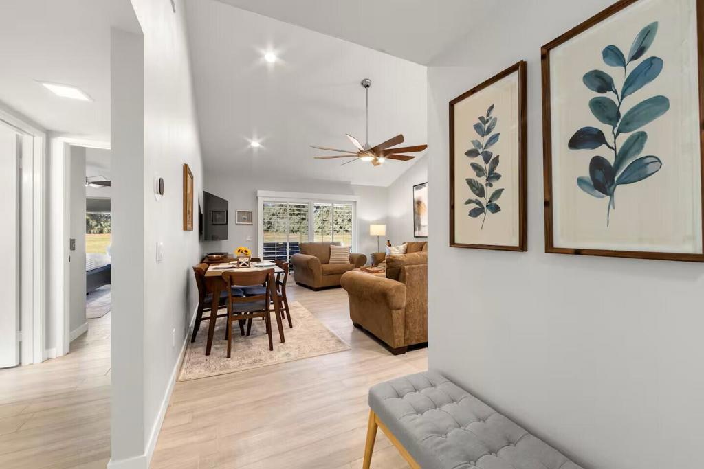 40889 Inverness Way — photo