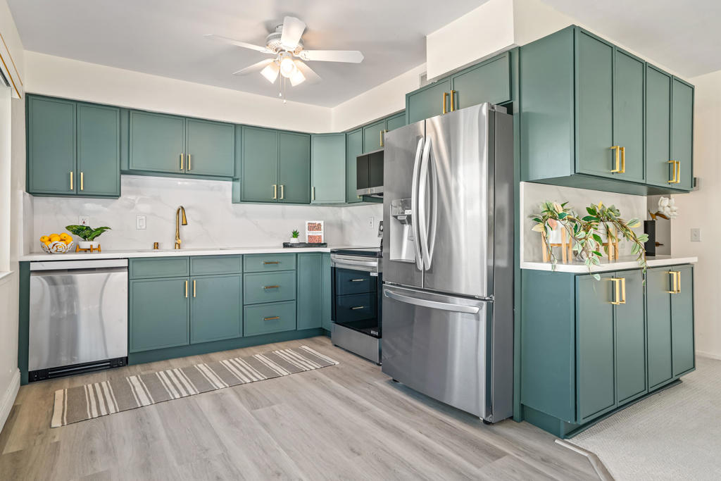 6175 Montecito Drive Unit 8 — photo