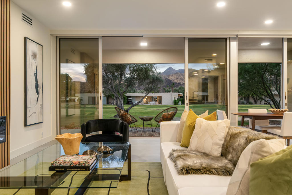 172 Desert Lakes Drive — photo
