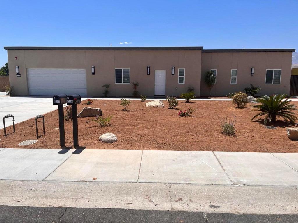 67105 Mission Drive Unit 1 — photo
