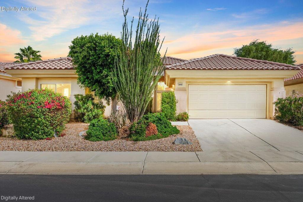 38482 Fallbrook Avenue — photo