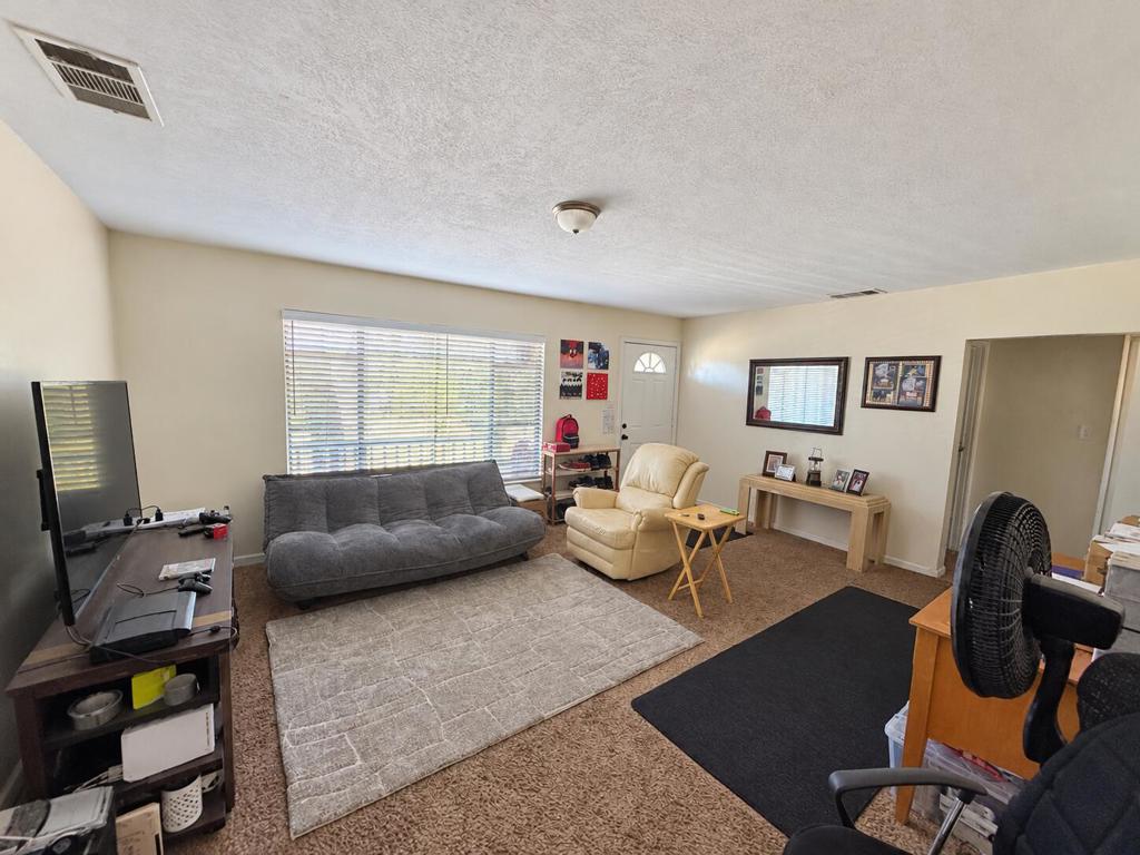 581 E Hoffer Street, Banning, CA 92220 — photo 3
