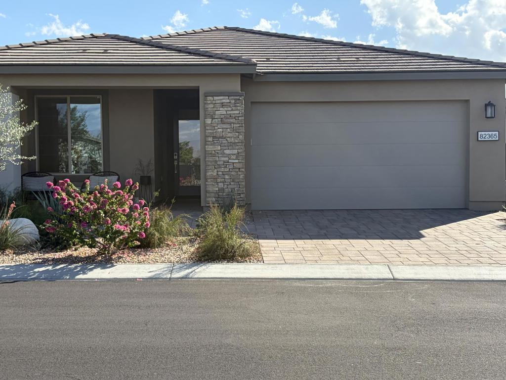 82365 Murray Canyon Drive — photo