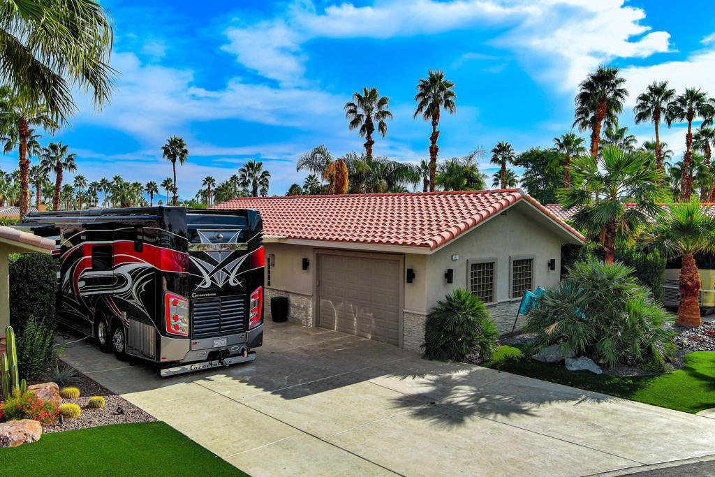 48170 Hjorth Street Unit 57 — photo
