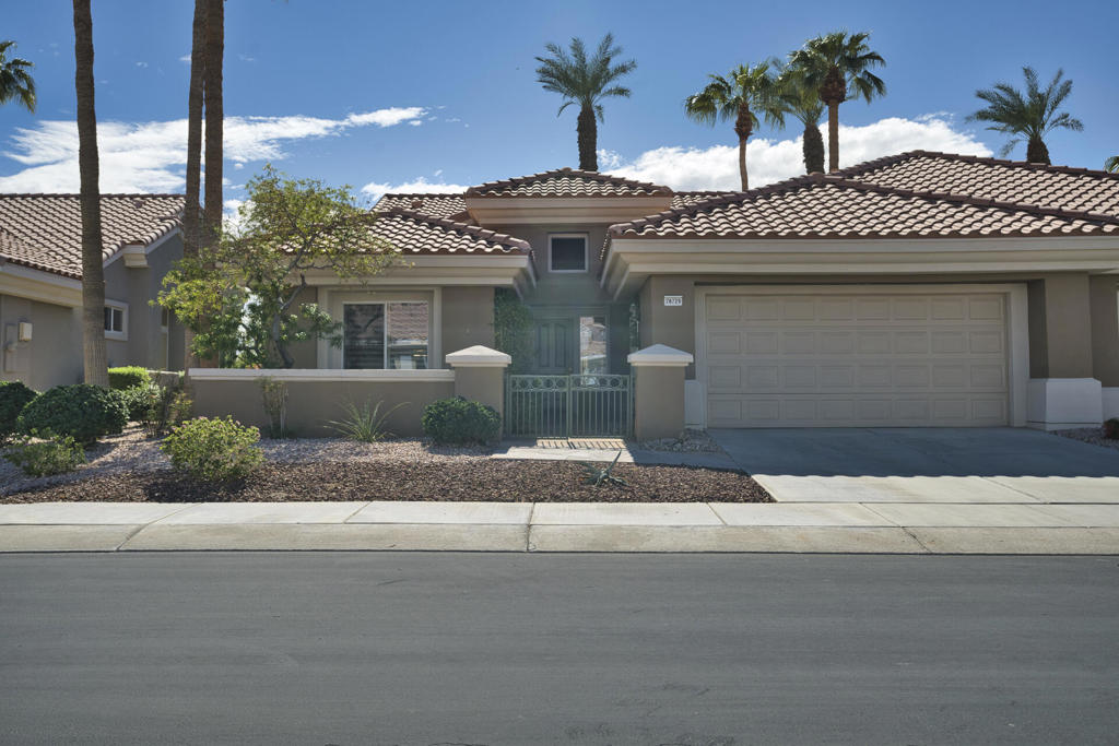 78729 Putting Green Drive — photo