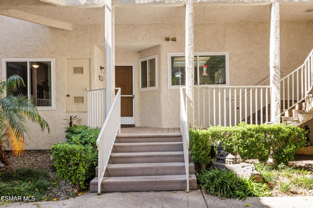 3354 Darby Street 313 — photo