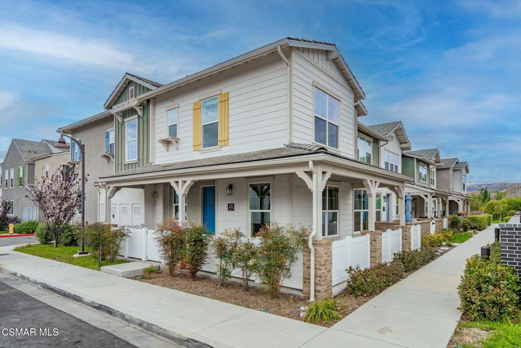 201 Red Brick Drive 1 — photo