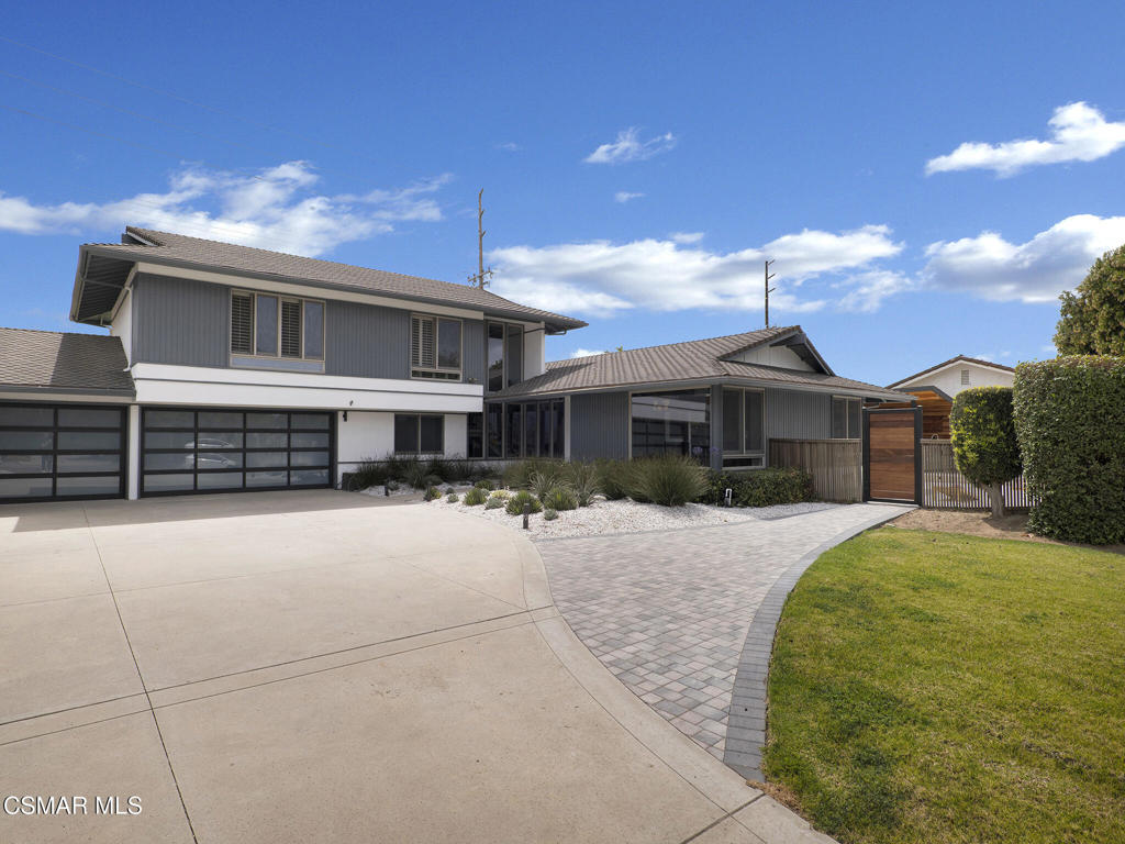 690 Valley Vista Drive — photo
