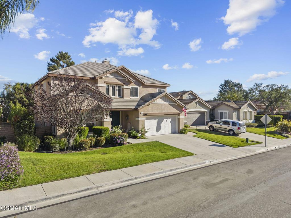 584 Roosevelt Court — photo