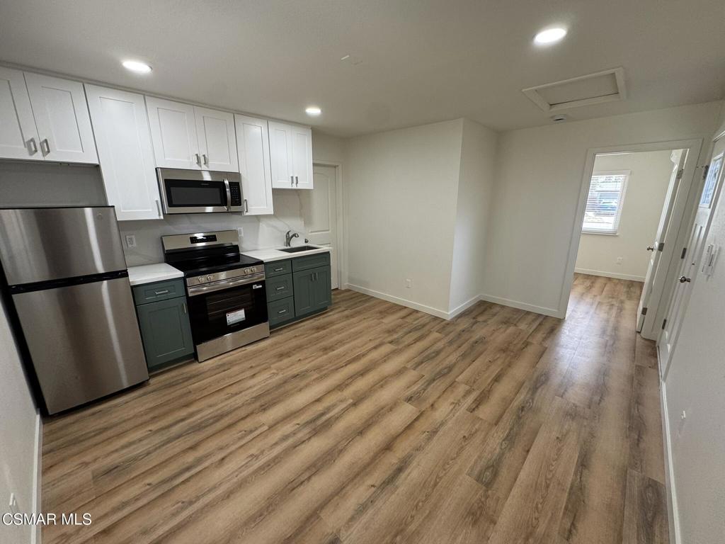 1281 Hartley Avenue B — photo
