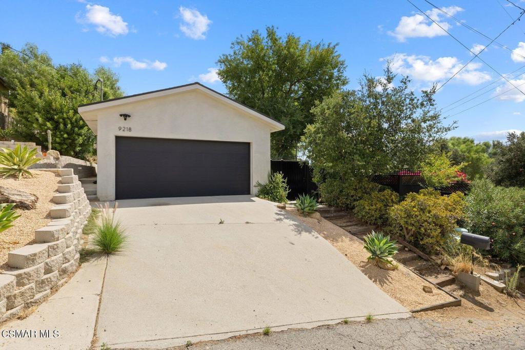 9218 Slater Terrace — photo