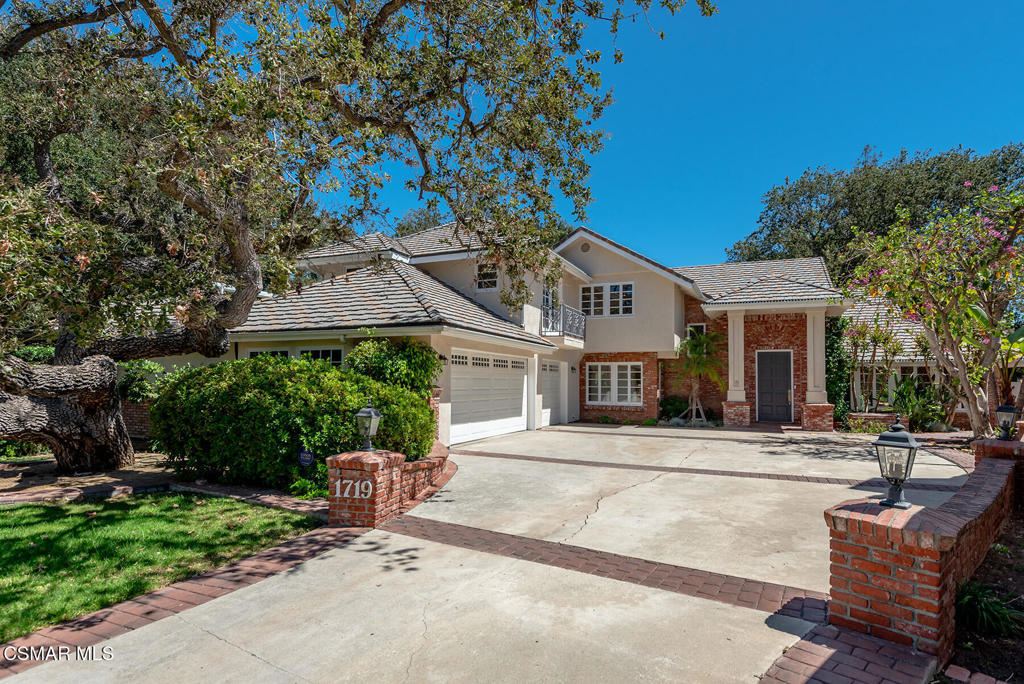 1719 Schoolhouse Circle — photo