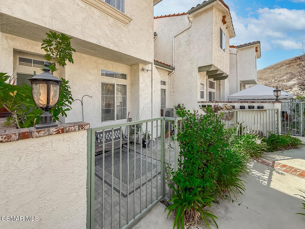 391 Westlake Vista Lane — photo
