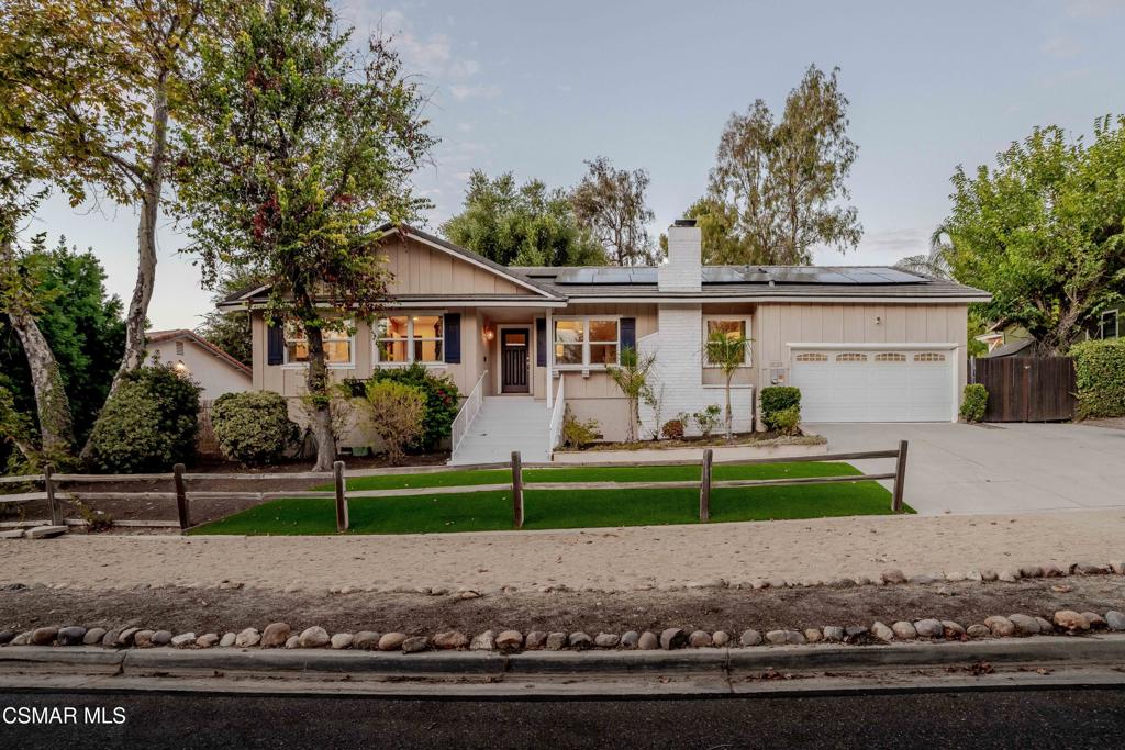 1039 Nonchalant Drive — photo