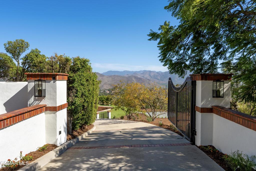 6022 Cielo Vista Court — photo