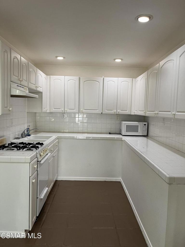 1177 Mcknight Road — photo