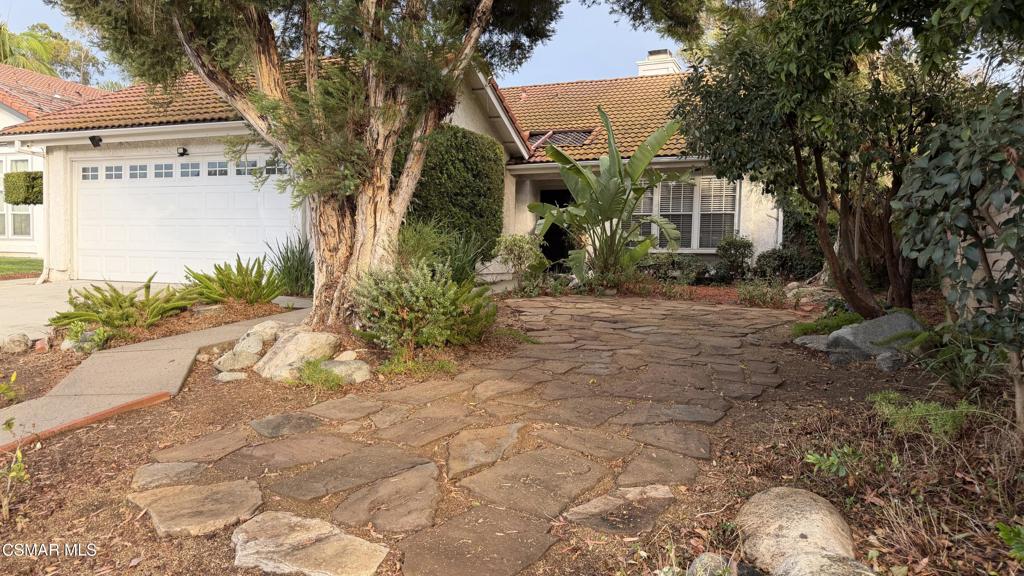 5430 Fieldcrest Drive — photo