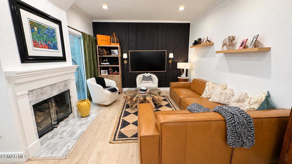 5473 Spanish Oak Lane G — photo