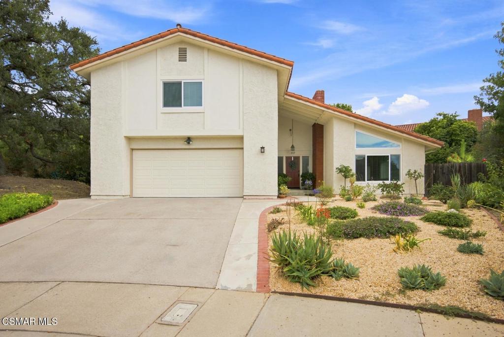 812 Chaparral Court — photo
