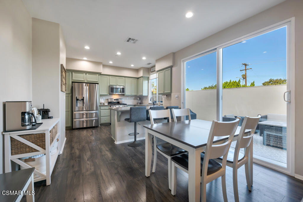 443 Stratus Lane #3 — photo