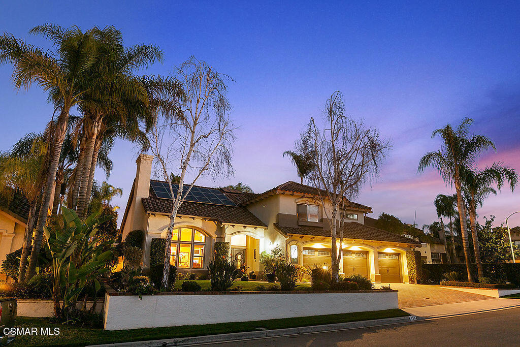136 Heath Meadow Place — photo