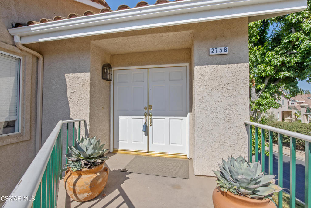 275 Ridgeton Lane #B, Simi Valley, CA 93065 — photo 3