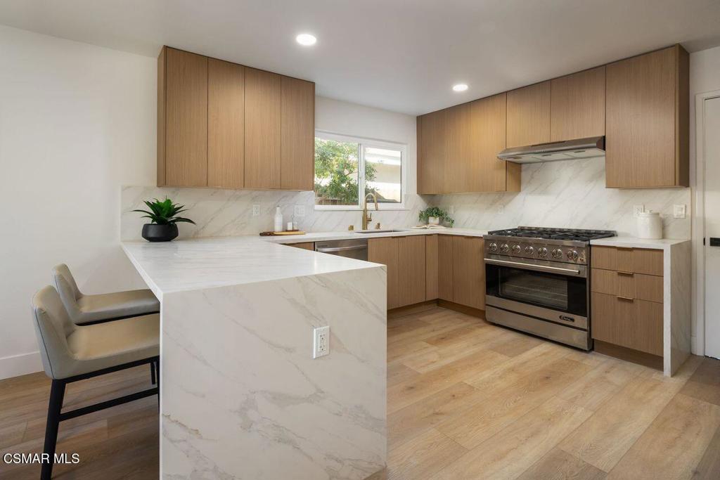 5551 Lake Lindero Drive — photo