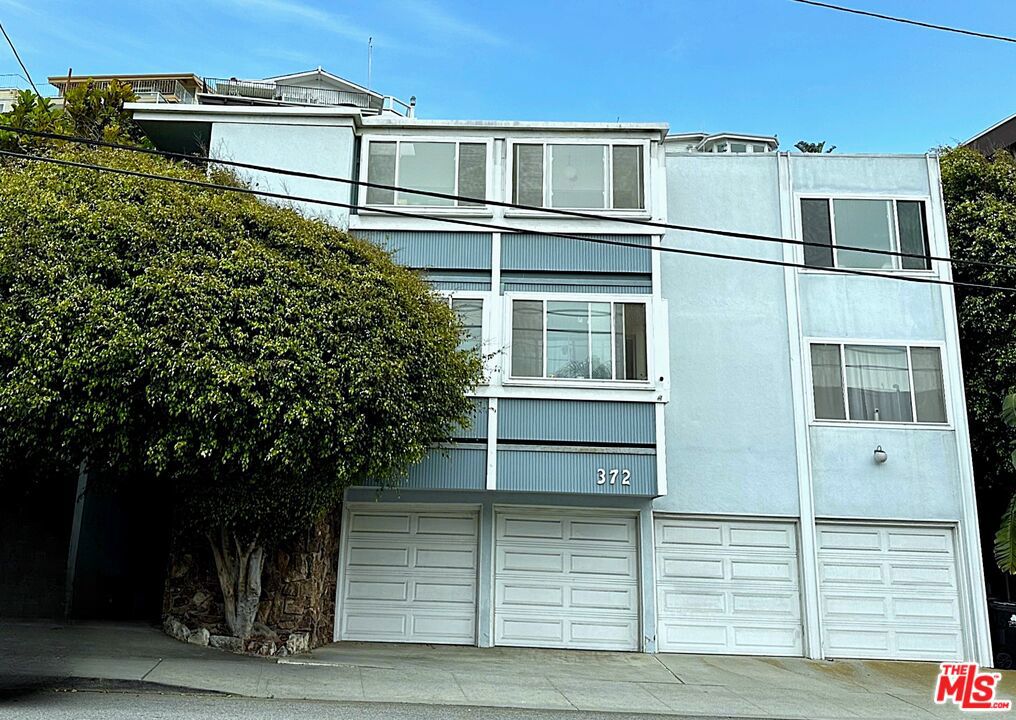 372 Pershing Drive, Playa Del Rey, CA 90293