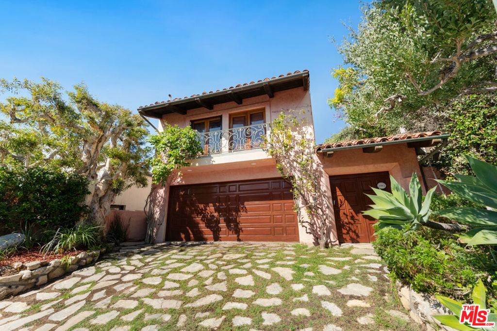 23351 Malibu Colony Road 108a — photo