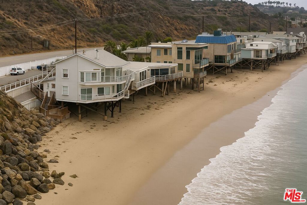 44000 Pacific Coast Highway — photo
