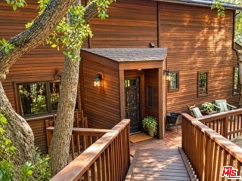 25033 Cascade Drive — photo