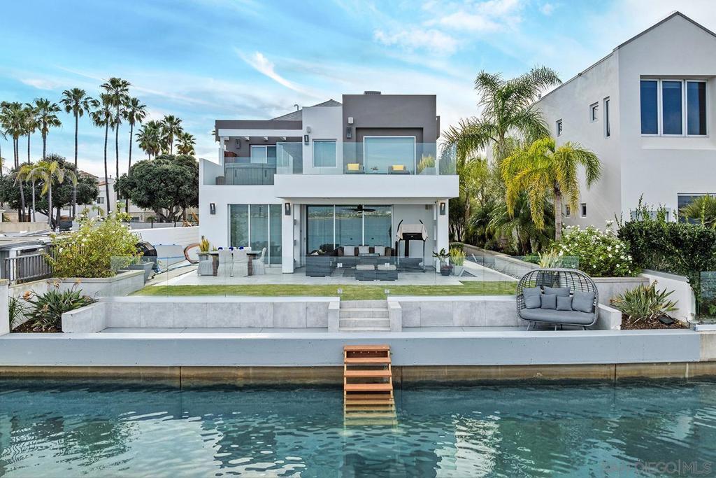5 Spinnaker Way — photo