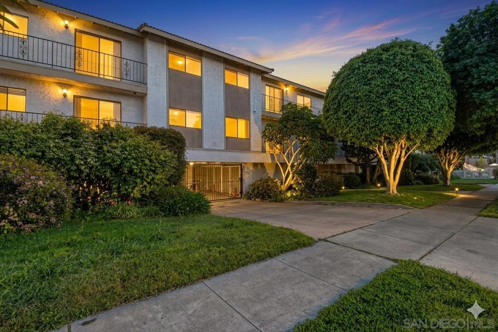 835 E Avenue #B, Coronado, CA 92118 — photo 2