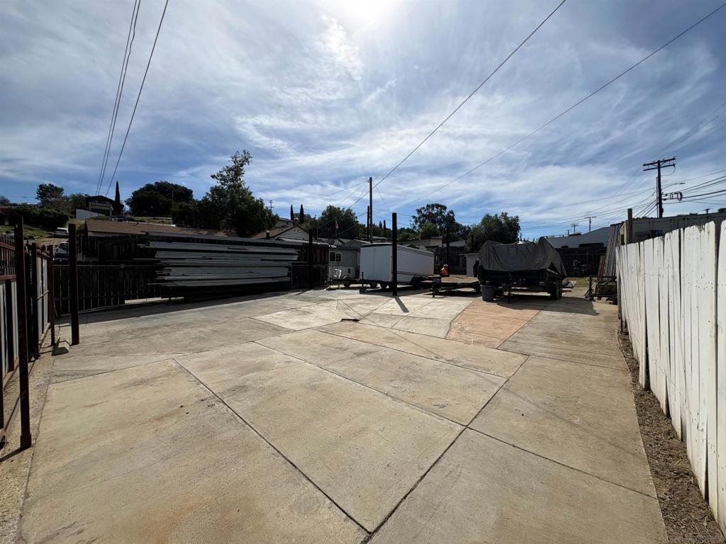 8825 Winter Gardens Boulevard — photo