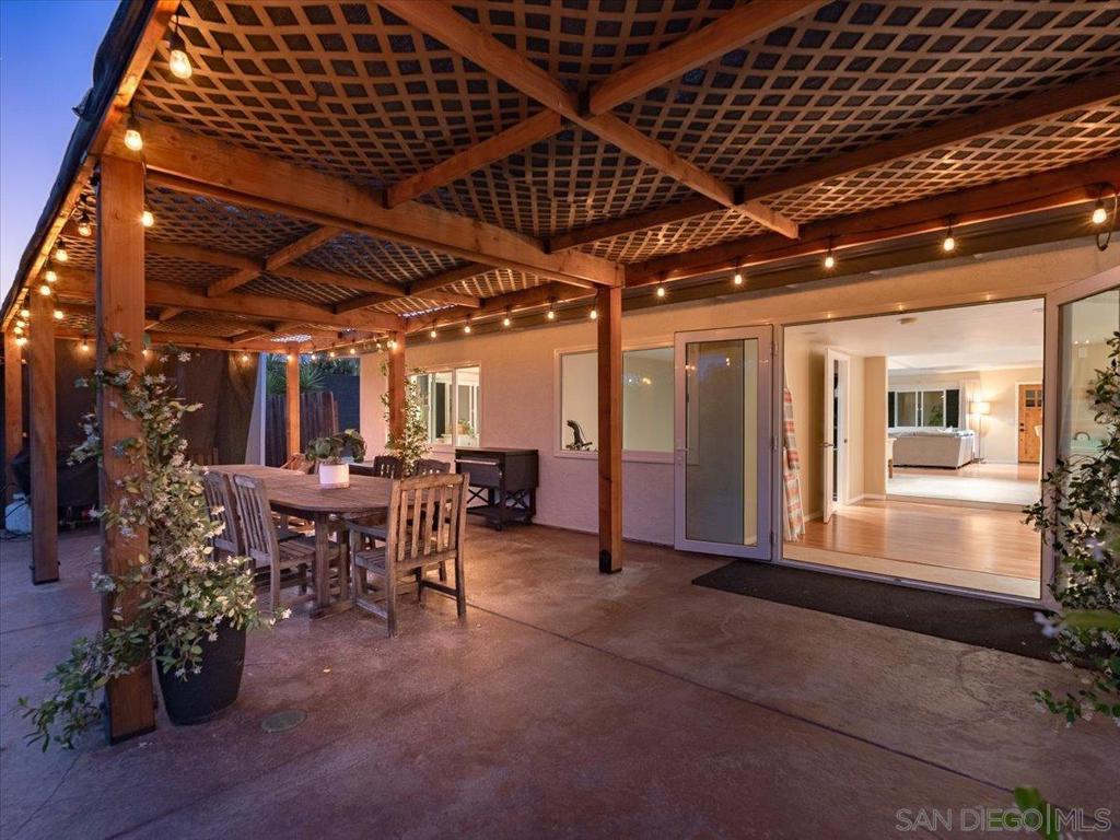 1015 Gamble Ln — photo
