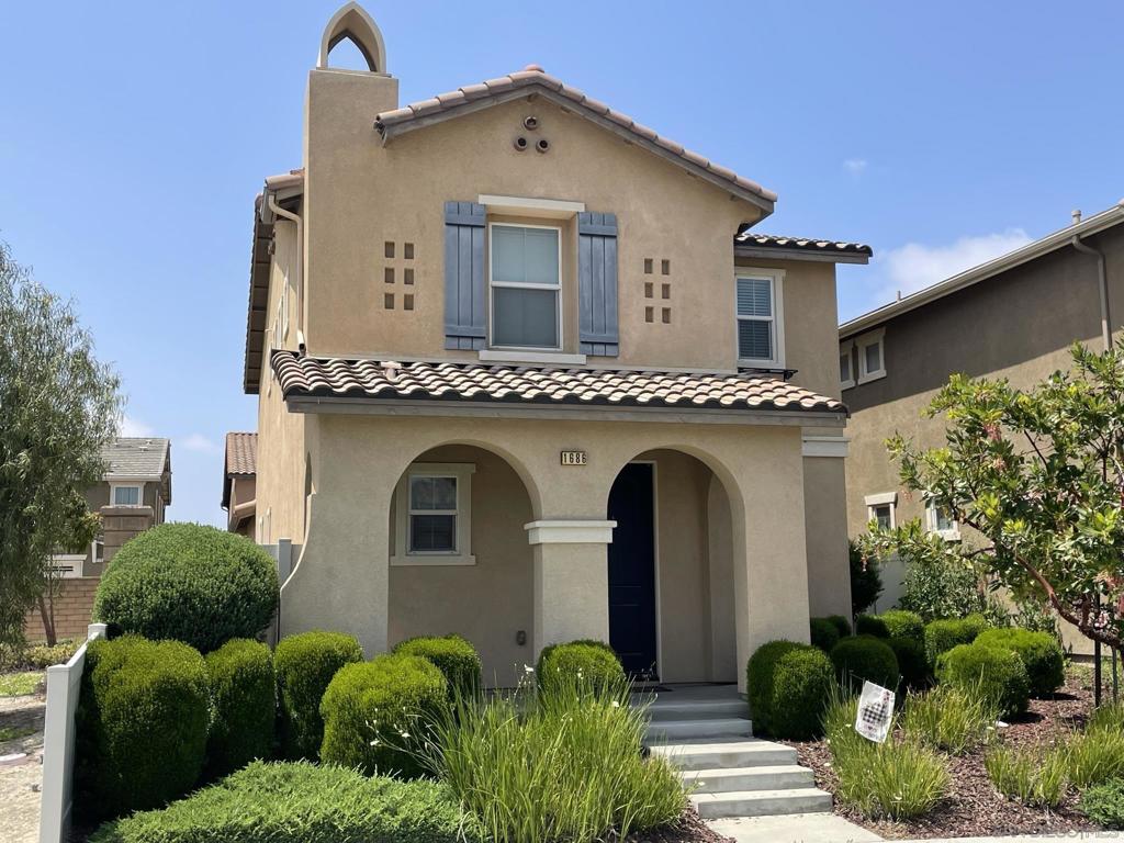 1686 Santa Carolina — photo
