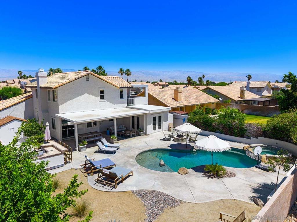 78735 Villeta Dr — photo